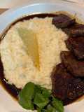 Risoto de Parmesão com Medalhões de Carne