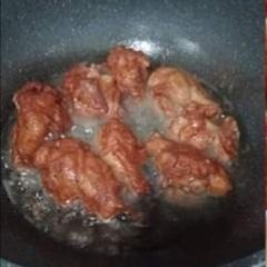 A picture of Red Beancurd//Nam yue chicken wings.