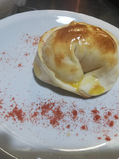 Una foto de Empanadas de jamón y queso al horno