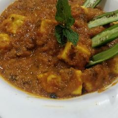 A picture of Paneer Tikka Masala.
