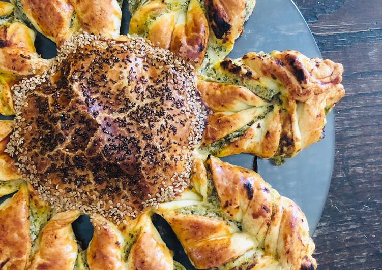 Fiore di sfoglia alle zucchine