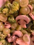 Ensalada de Brócoli, champiñones y uva verde