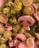 Ensalada de Brócoli, champiñones y uva verde