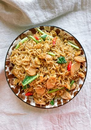 Gambar Maggi Kari Goreng Udang / Sosej