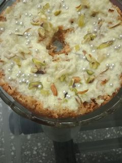 मैदा का घेवर (maida ka ghevar recipe in Hindi) रेसिपी मुख्य फोटो