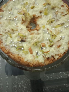 मैदा का घेवर (maida ka ghevar recipe in Hindi) रेसिपी मुख्य फोटो