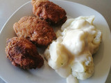 Frango Panado com Couve-flor e Béchamel