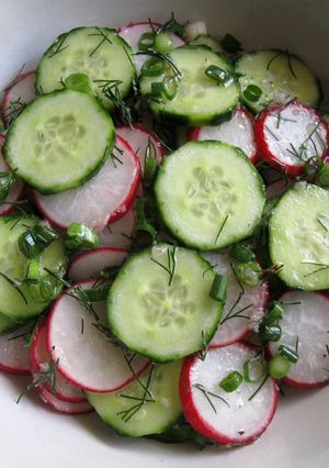 A picture of Ukrainian Cucumber & Radish Salad.