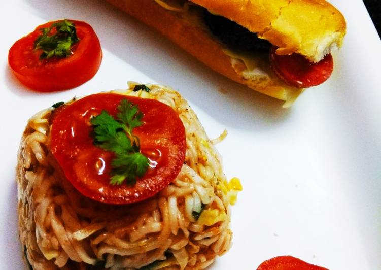 Spaghetti With Vegetables and Beetroot Patties Subway Sandwich