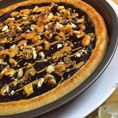 A picture of Crunchy Chocolate pizza.