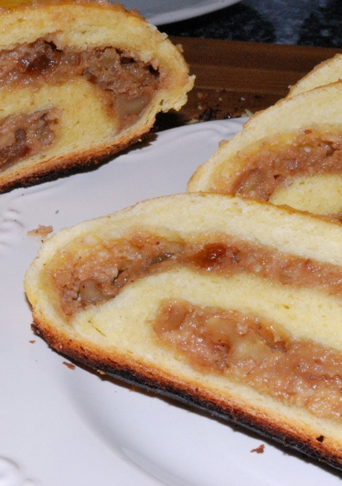 Una foto de Orehnjača (Rollo de nueces croata)