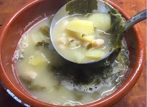 Foto principal de Caldo o Pote gallego