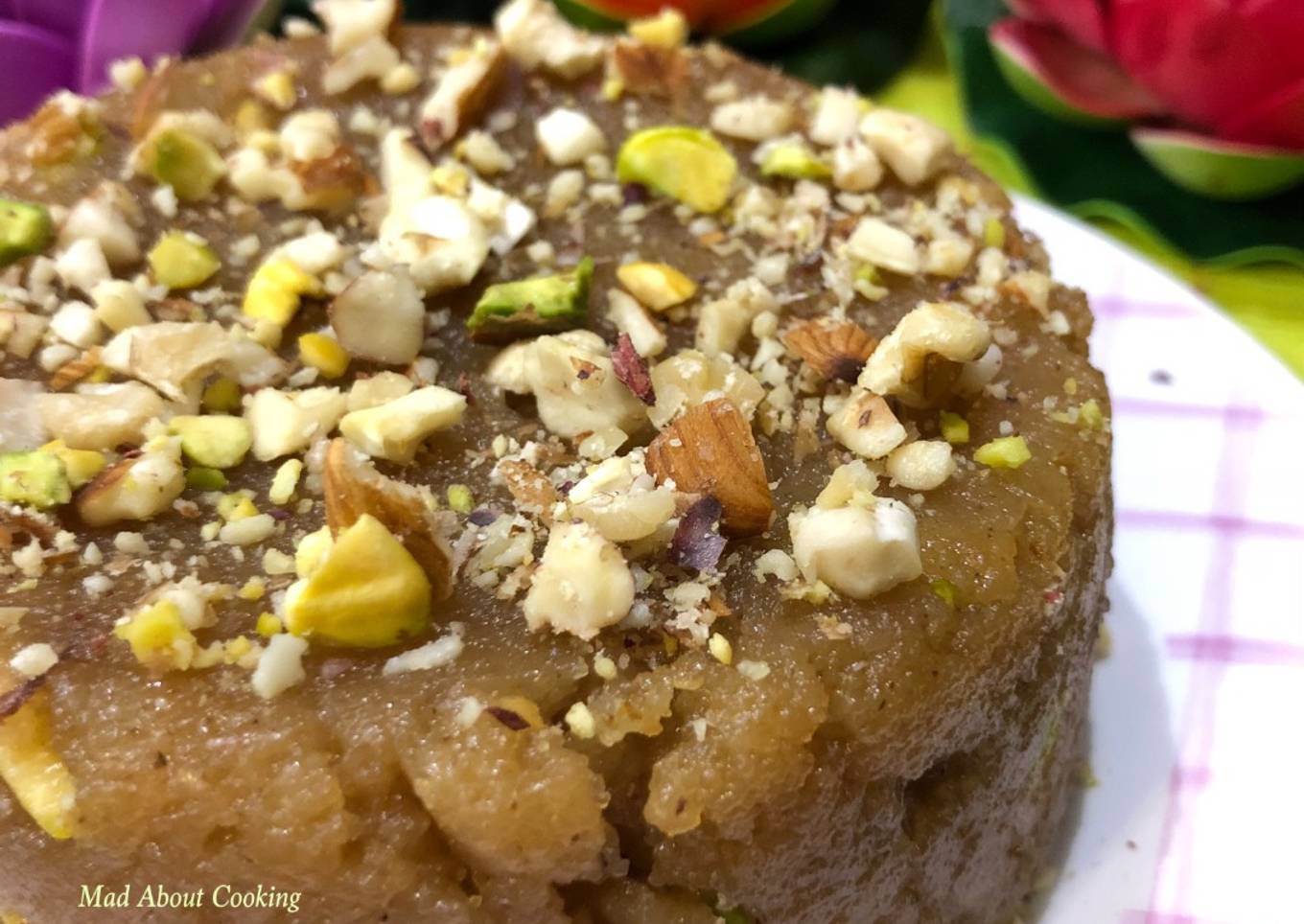 Sooji Besan Halwa (Rava Gramflour Pudding) – Dessert Recipe