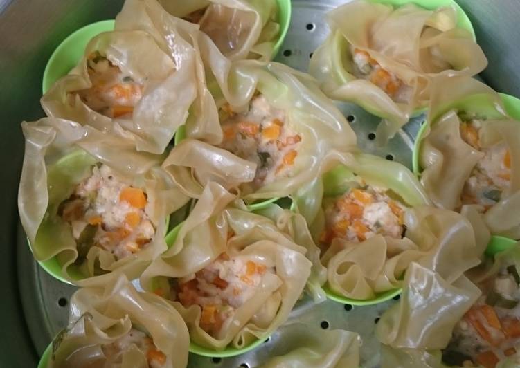  Resep  Siomay  kukus isi udang ayam dan sayuran oleh Rica 