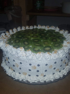 Orosz krémtorta őszibarackkal recept fotója