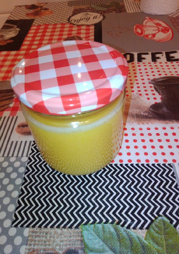 Una foto de Salsa de naranja para postres y carnes en MC