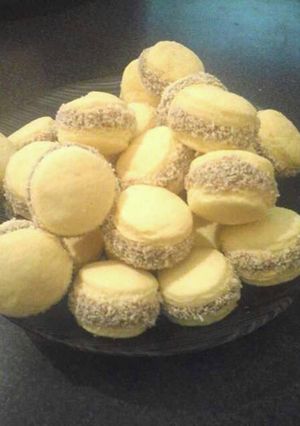 Una foto de Alfajores de Maicena rendidores