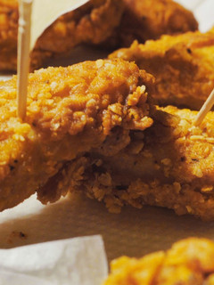 A picture of Fried Chicken 6 ways (Including Snopp Dogg Special Recipe).