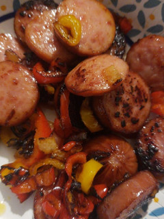 A picture of Sausage and peppers.