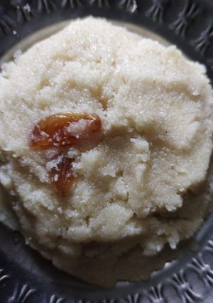 মিষ্টি সুজি (Mishti sooji recipe in Bengali) রেসিপির প্রধান ছবি