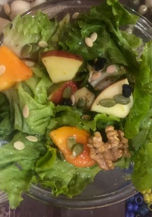 A picture of Apple Walnut Salad.