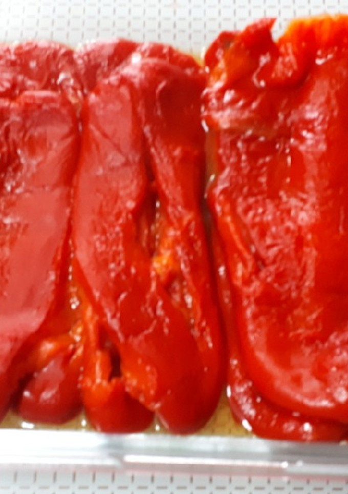 Una foto de 108. Pimientos asados