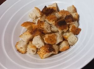 Una foto de 🤩🥖Crutones de Pan🥖🤩