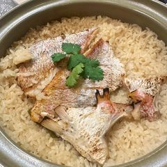 A picture of Sea Bream Rice 鯛めし.