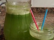Una foto de jugo de espinaca para adelgazar