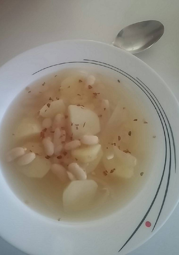 Una foto de 527 Ensalada de alubias