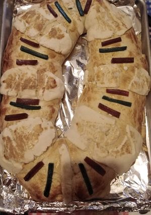 Una foto de Rosca de reyes sabor naranja, tipo casera, no para venta