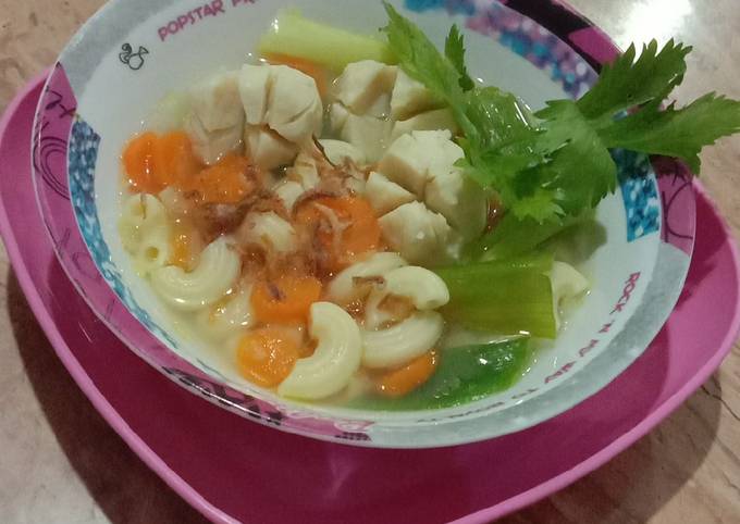 Cara Gampang Menyiapkan ❤️ Chicken Meatball Soup ❤️ yang Enak Banget