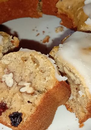 Una foto de Pequeño budín de canela y frutos
