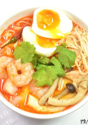 รูปของ ต้มยำกุ้งราเมน (หม้อหุงข้าว)