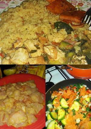 Una foto de Arroz con mix de verduras y pollo a la mostaza