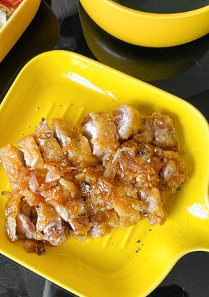 Hình của món Gà giòn sốt mắm tỏi 🍗.