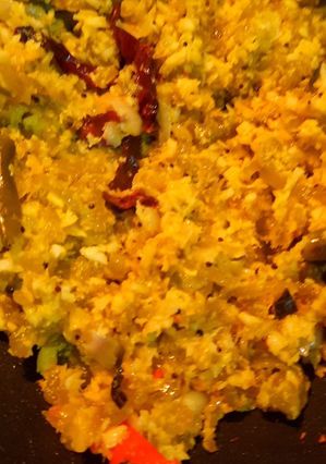 A picture of Snakegourd coconut stir fry.