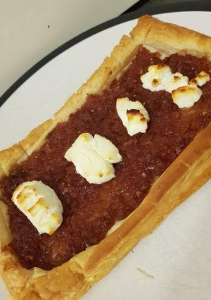 A picture of Red Onion and Goats CheeseTart.