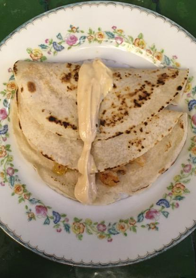 Una foto de Tacos de camarón Mom  ©