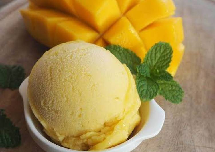 Langkah Mudah untuk Menyiapkan Ice cream mangga simple Anti Gagal