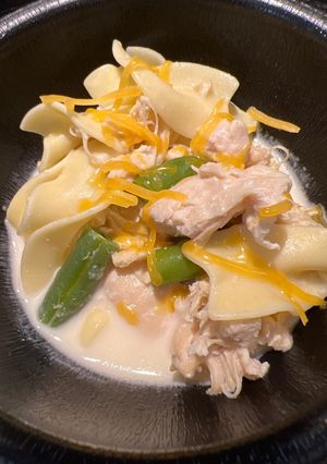 A picture of Quick Chunky Chicken 🐔Soup 🥣.