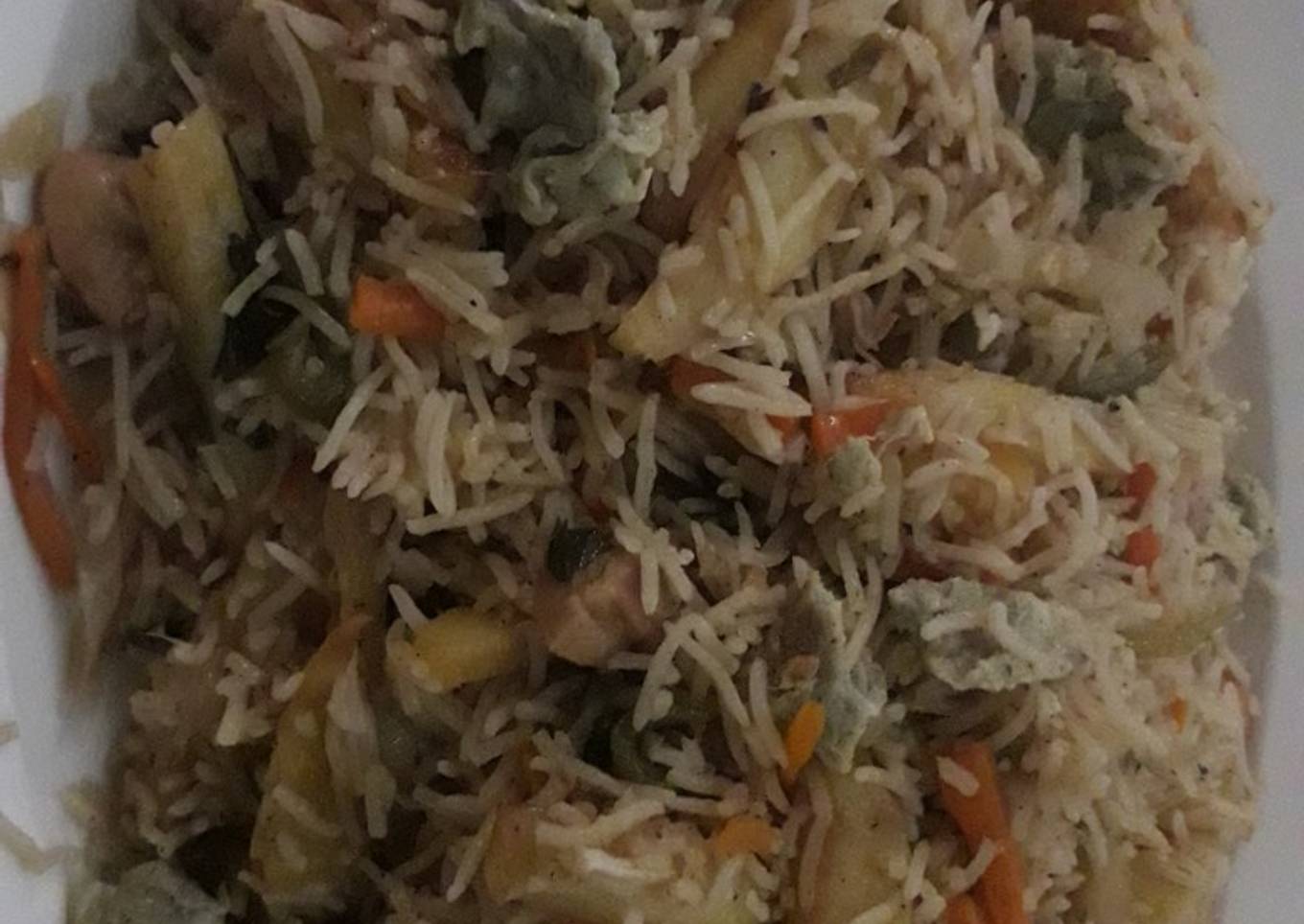 Chicken and vegetables rice