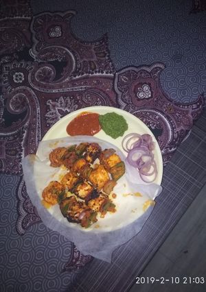 A picture of Paneer tikka.