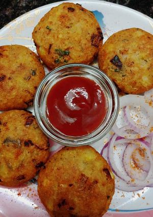 A picture of Raw banana cutlets.