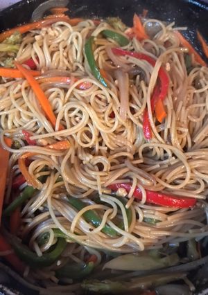 Una foto de Fideos con verduras 🤤