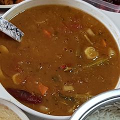 A picture of Udupi sambar.