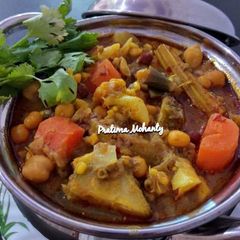 A picture of Mixed Veg Curry.