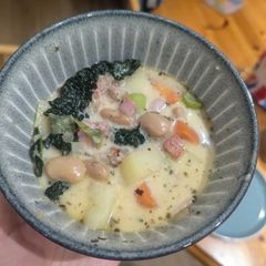 Zuppa Toscana A picture of Zuppa Toscana.