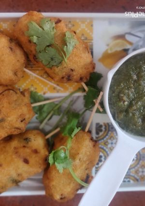 उड़द के बड़े (urad ke vade recipe in Hindi) रेसिपी मुख्य फोटो
