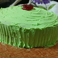 A picture of Gondhoraj cake.